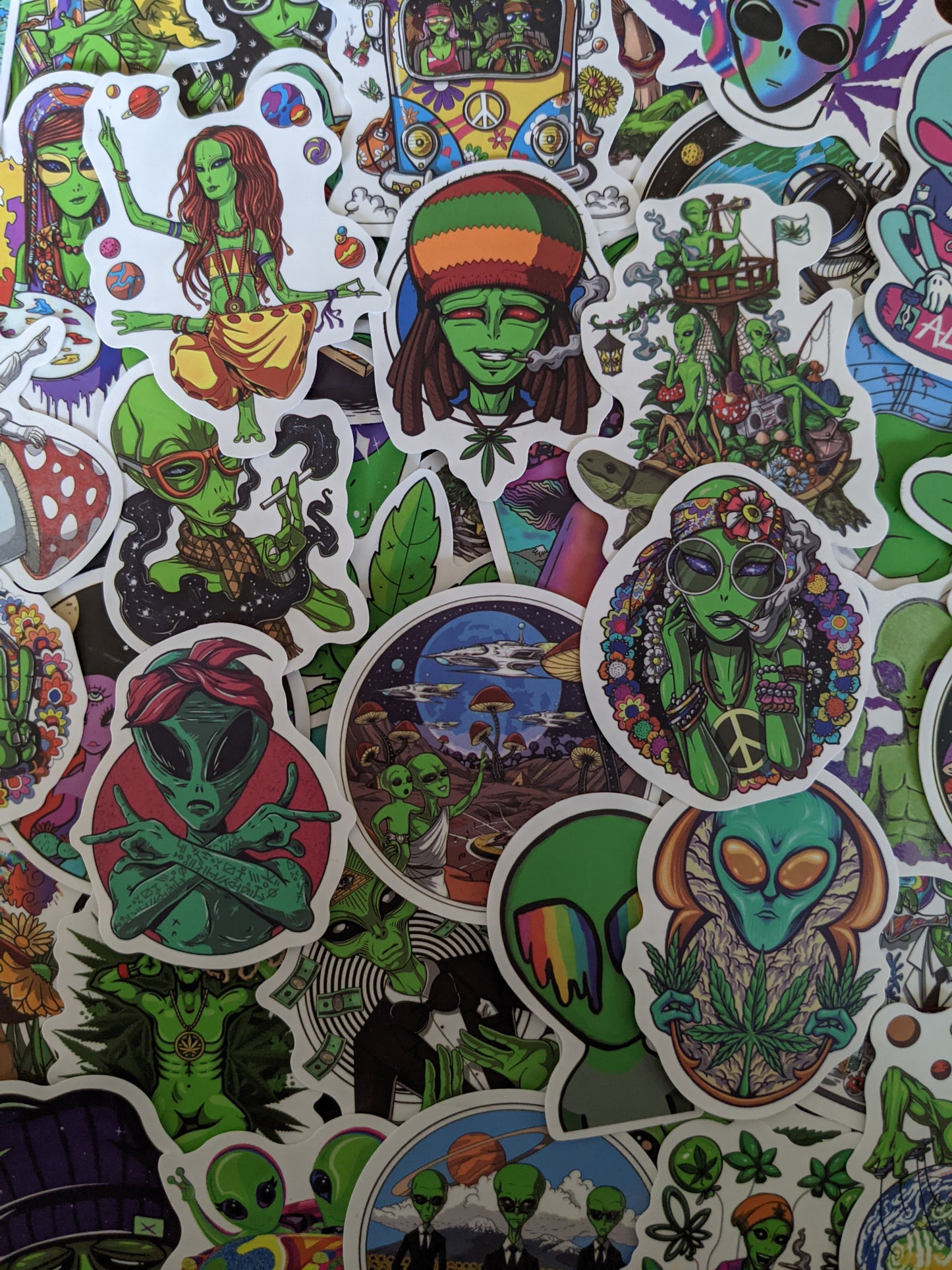 Stoner Alien Sticker Pack